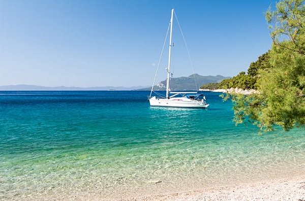 Visiter les îles de Croatie en catamaran 