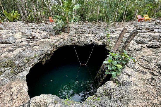 Cenote Calavera, Tulum