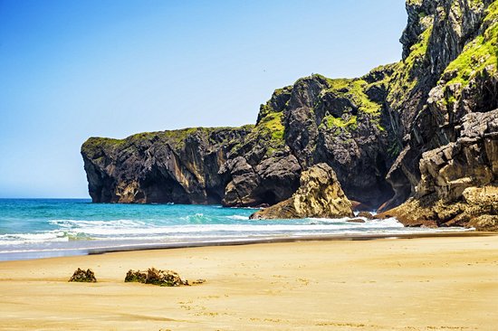Llanes