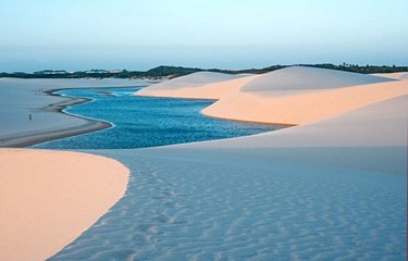 Dunes dans le parc Lençois Maranhenses 