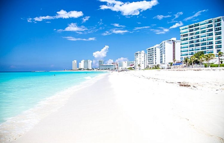 La plage de Cancún