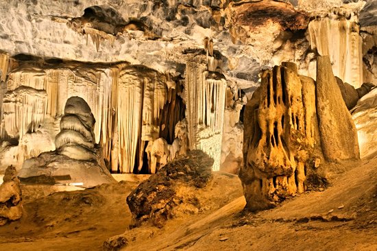 Grottes du Cango