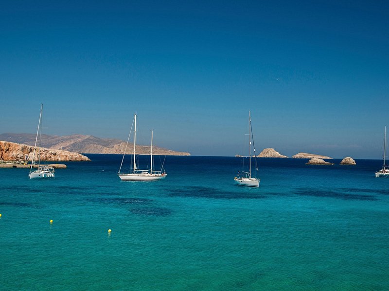 Karavostasi, le port de Folégandros