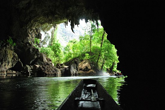 Grotte de Kong Lor