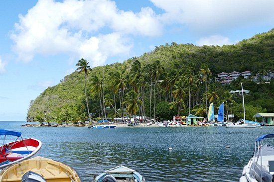 Labrelotte Bay