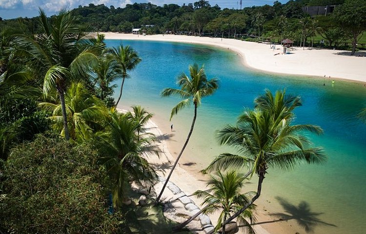 La plage de Palawan sur l'île de Sentosa