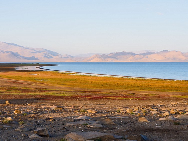 Le lac de Karakul