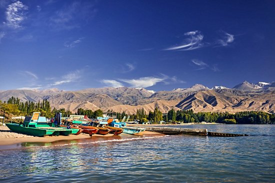 Le lac Issyk-Kul