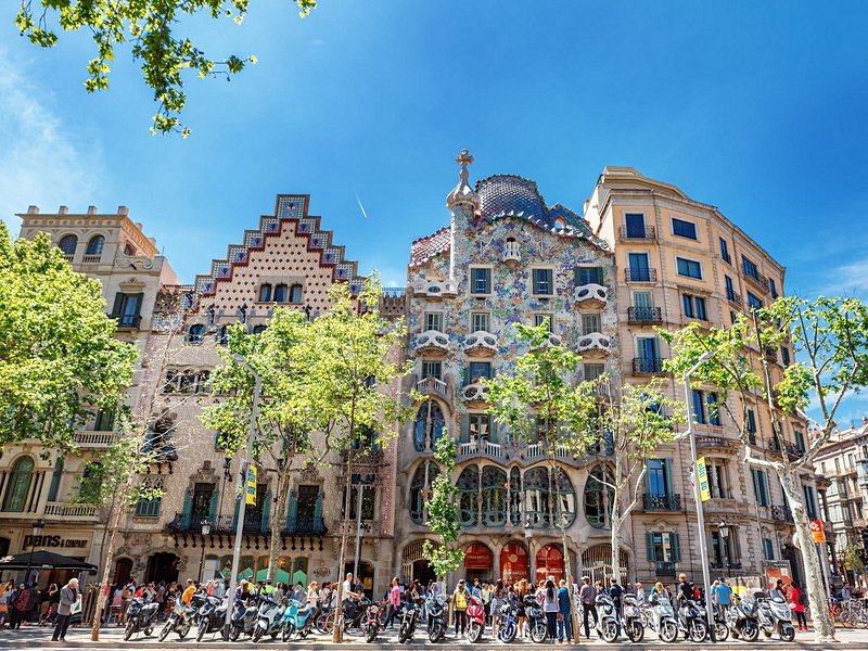 Les demeures modernistes du passeig de Gracia