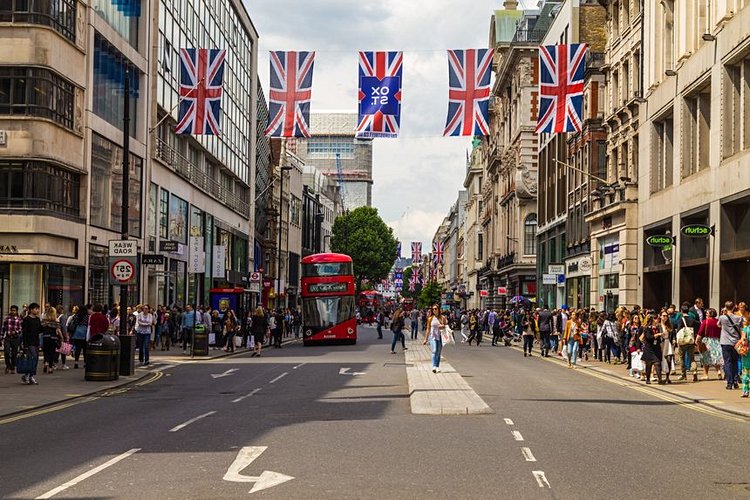 Erreur N° 4 : faire du shopping à Oxford Street