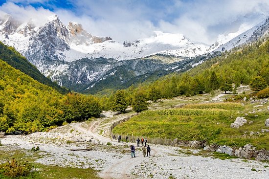 Faire une randonnée dans les Alpes albanaises