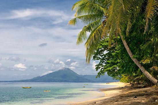 Les îles Banda, Moluques