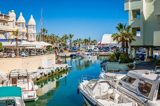 Le port de Benalmádena