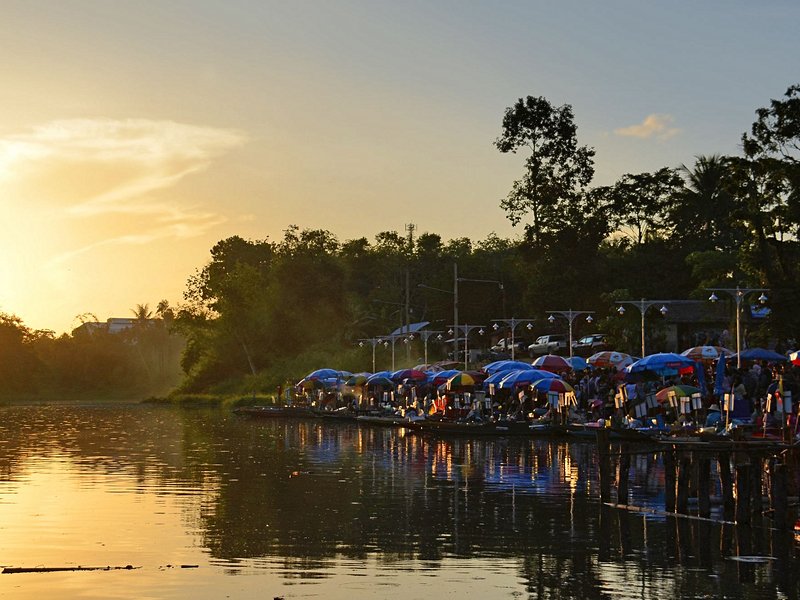 Le marché flottant de Hat Yai