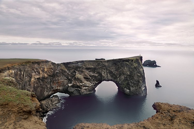 islande-falaises.jpeg