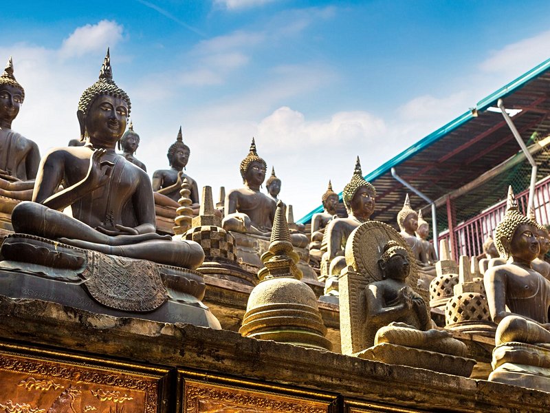 Gangaramaya Temple et Seema Malaka