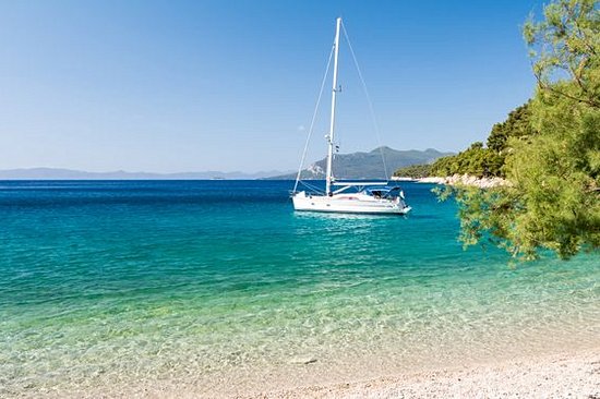 Visiter les îles de Croatie en catamaran 