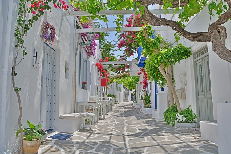 Paros