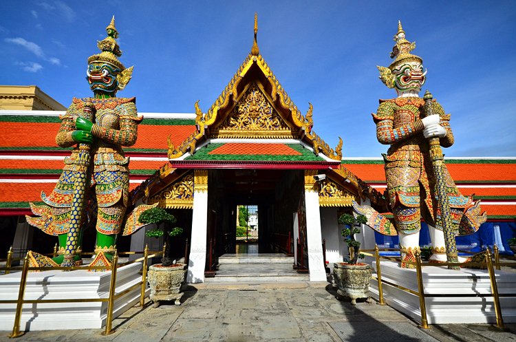 Wat Phra Kaeo, Bangkok 2
