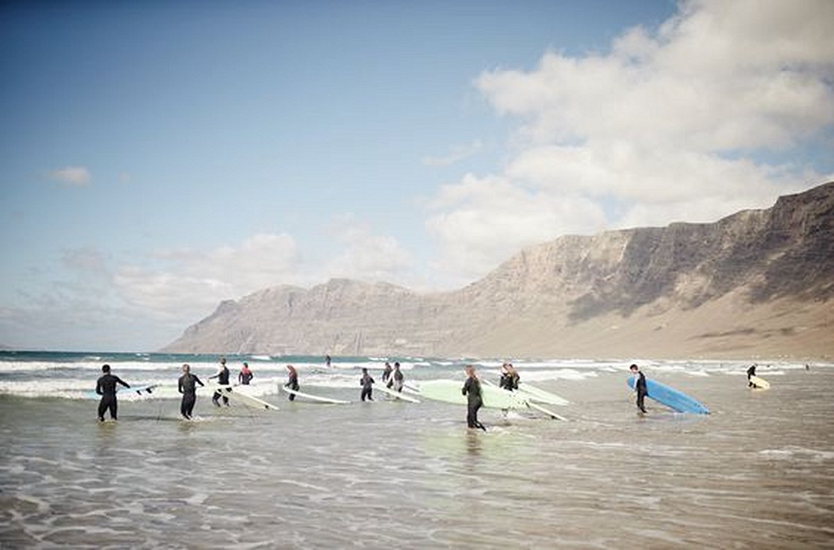 Prendre un cours de surf