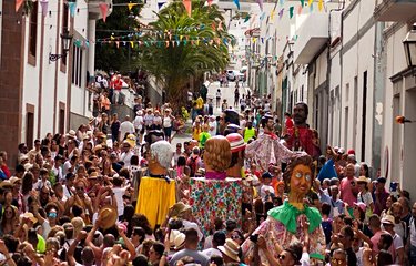 La plus grande fête de Grande Canarie a lieu à Agaete en août.