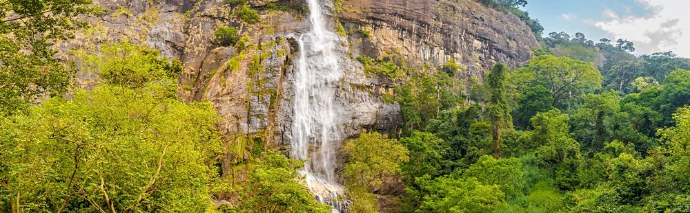 Diyaluma Falls
