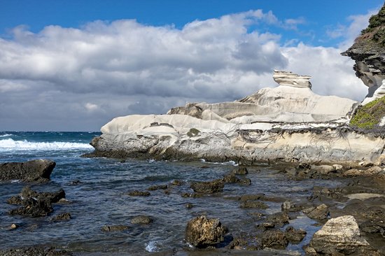 Kapurpurawan Rock Formation
