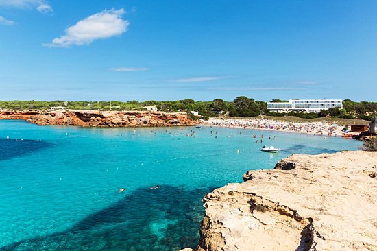 La plage de Cala Saona