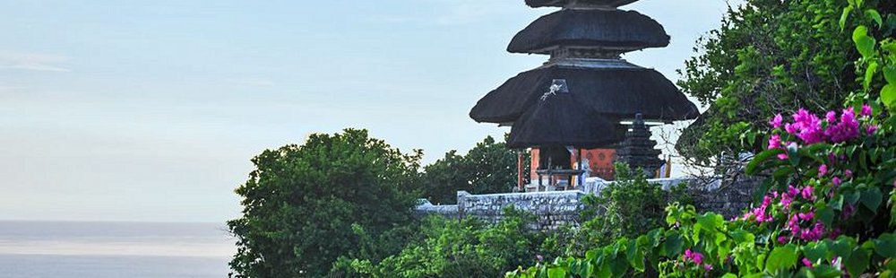 Uluwatu Beach