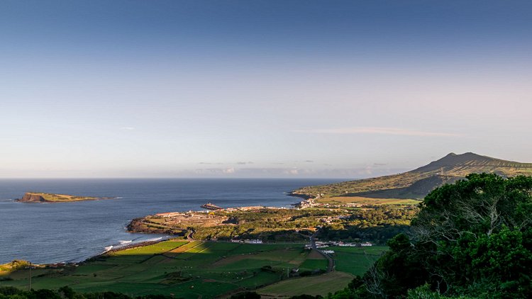 La ravissante capitale Santa Cruz da Graciosa