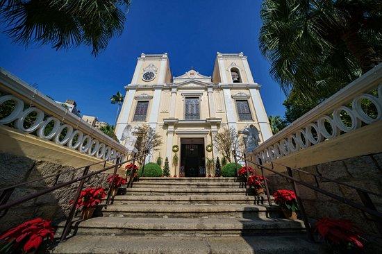 St. Laurence Church