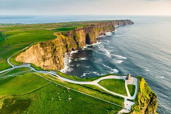 La décoiffante : Les falaises de Moher