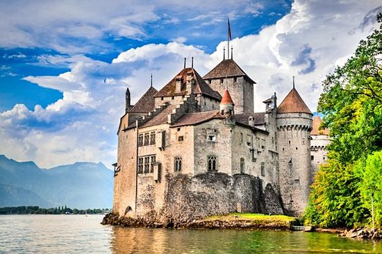 Déguster un vin suisse au château de Chillon