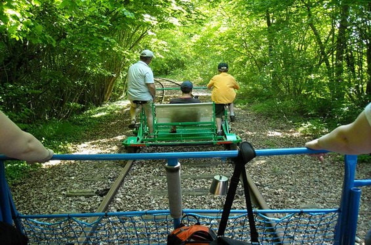 Partir en balade en vélorail