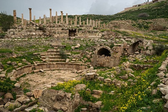 Pella