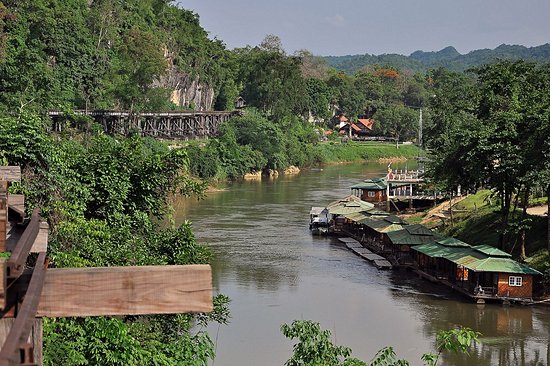 Voir le pont de la rivière Kwai