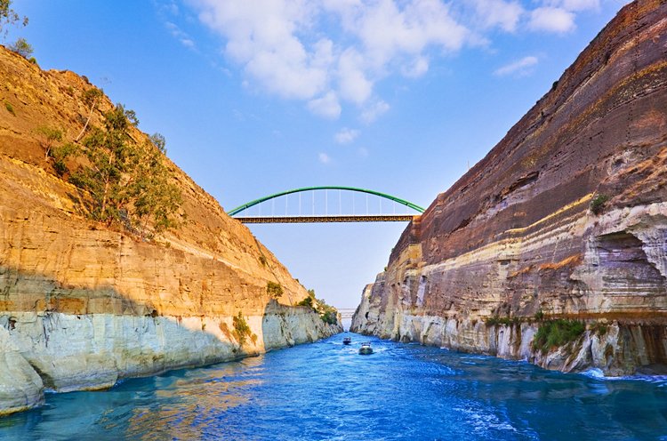 Le canal de Corinthe 2