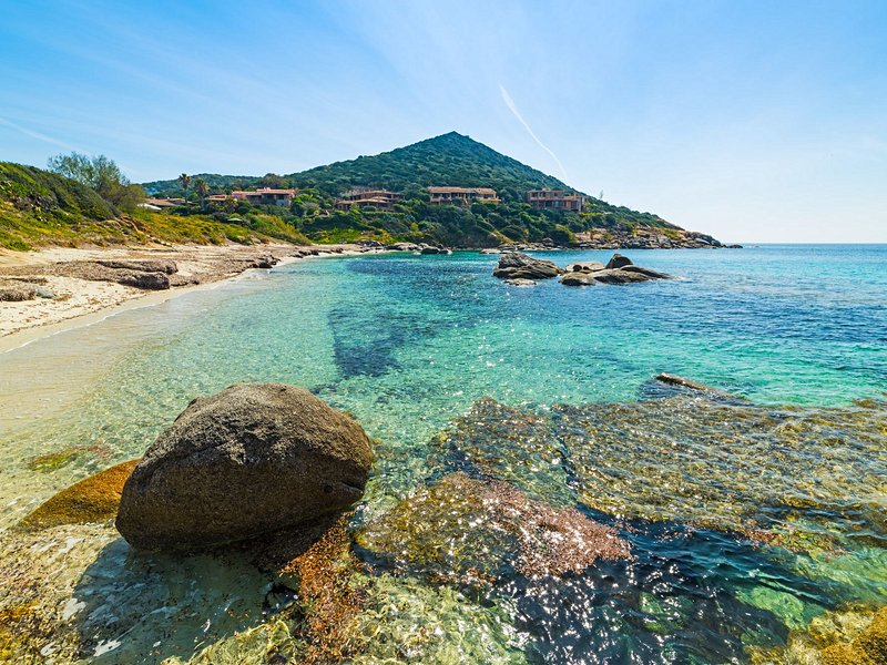 Sur la côte sud - Cala Caterina