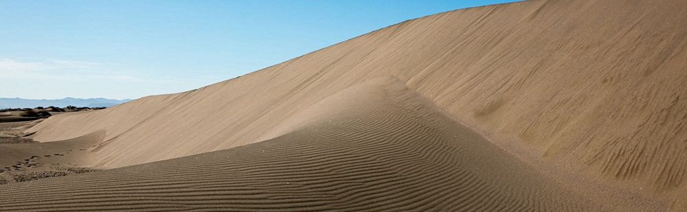 Surfer sur les dunes d'El Mogote