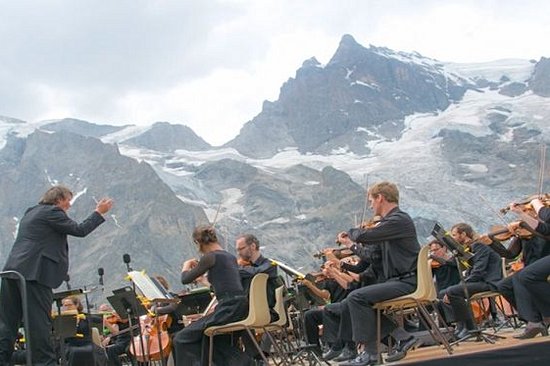 Écouter de la musique classique lors du Festival Messiaen 