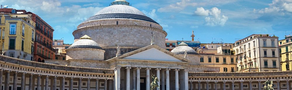 Le quartier Monumental (Piazza del Plebiscito)
