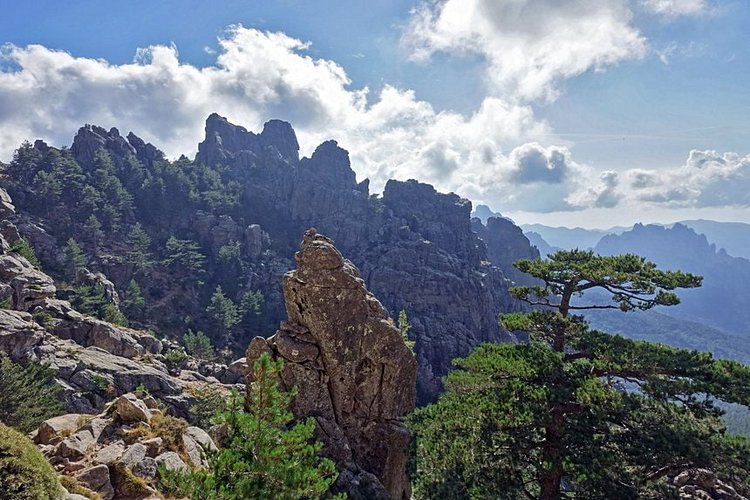 Les Aiguilles de Bavella 2