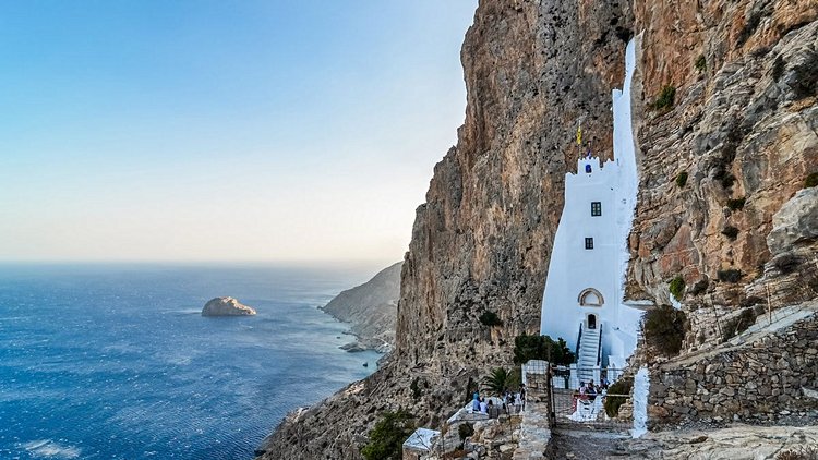 Le monastère de Panaghia Hozoviotissa