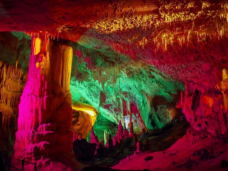 Grottes de Postojna