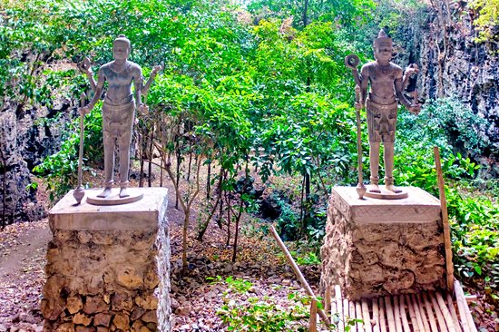 Phnom Sampeau