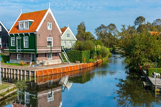 Marken