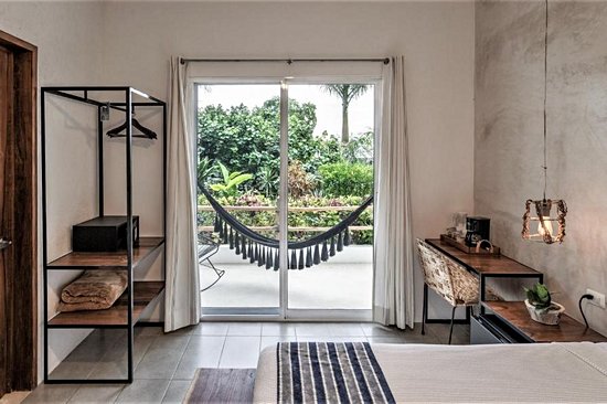 Hotel Aires