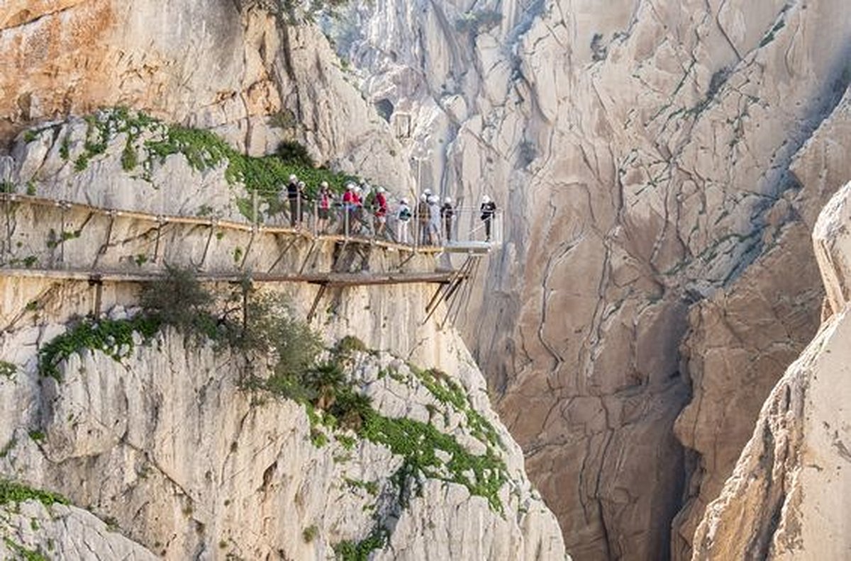 Frissonner en via ferrata à Malaga