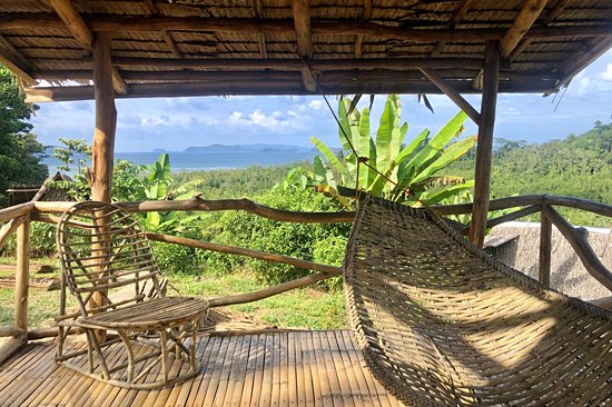 Passer une nuit en cabane sur la plage à Port Barton