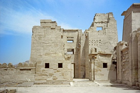 Le temple Medinet Abou, Louxor